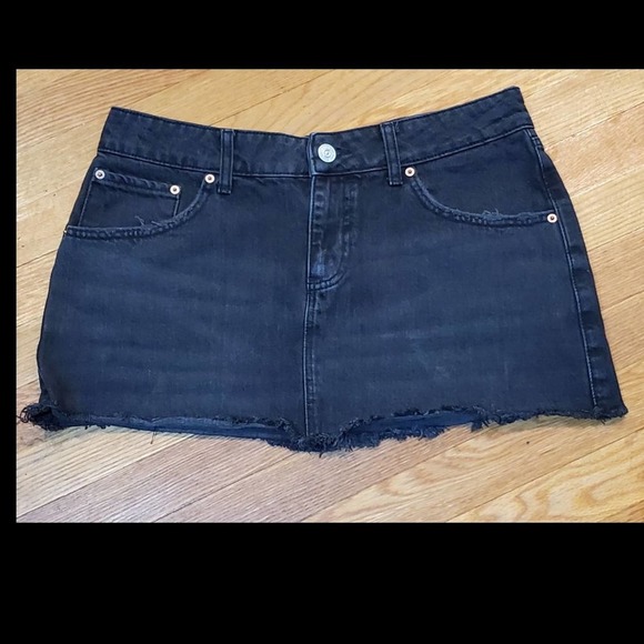 BDG Dresses & Skirts - BDG Urban Outfitters Black Micro Mini Skirt Raw Hem Street Wear Size Large